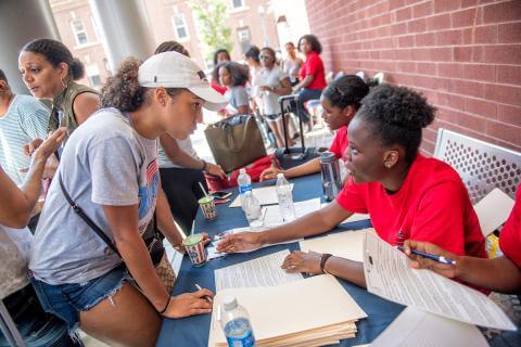 Students talking during move in day