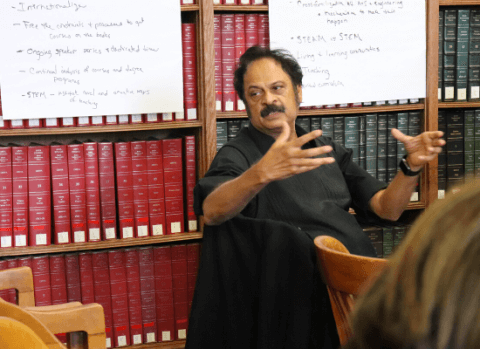 Dr. Misra speaking to stakeholders in Founders Library